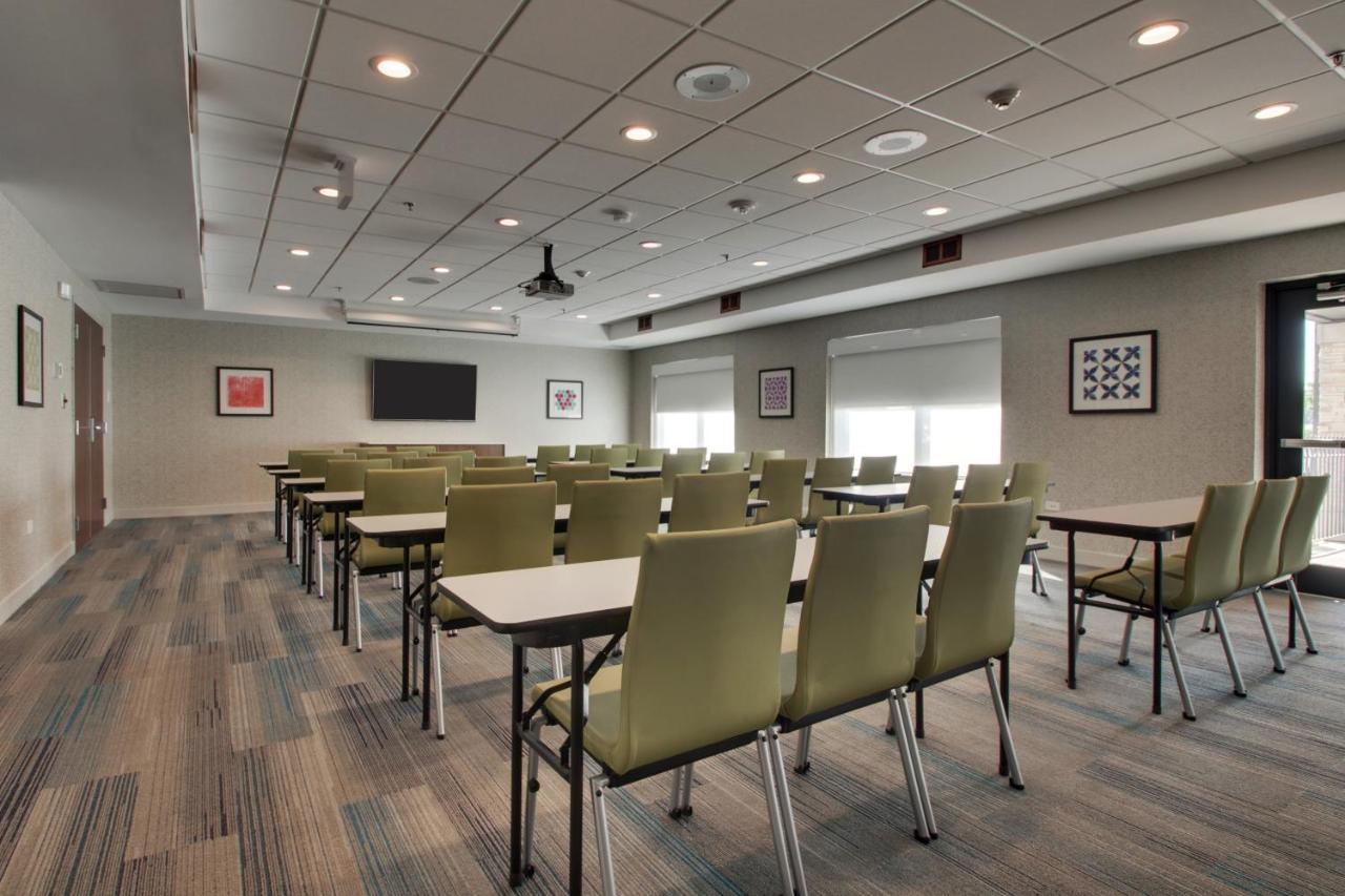Holiday Inn Express & Suites Aurora - Naperville By Ihg Exterior foto