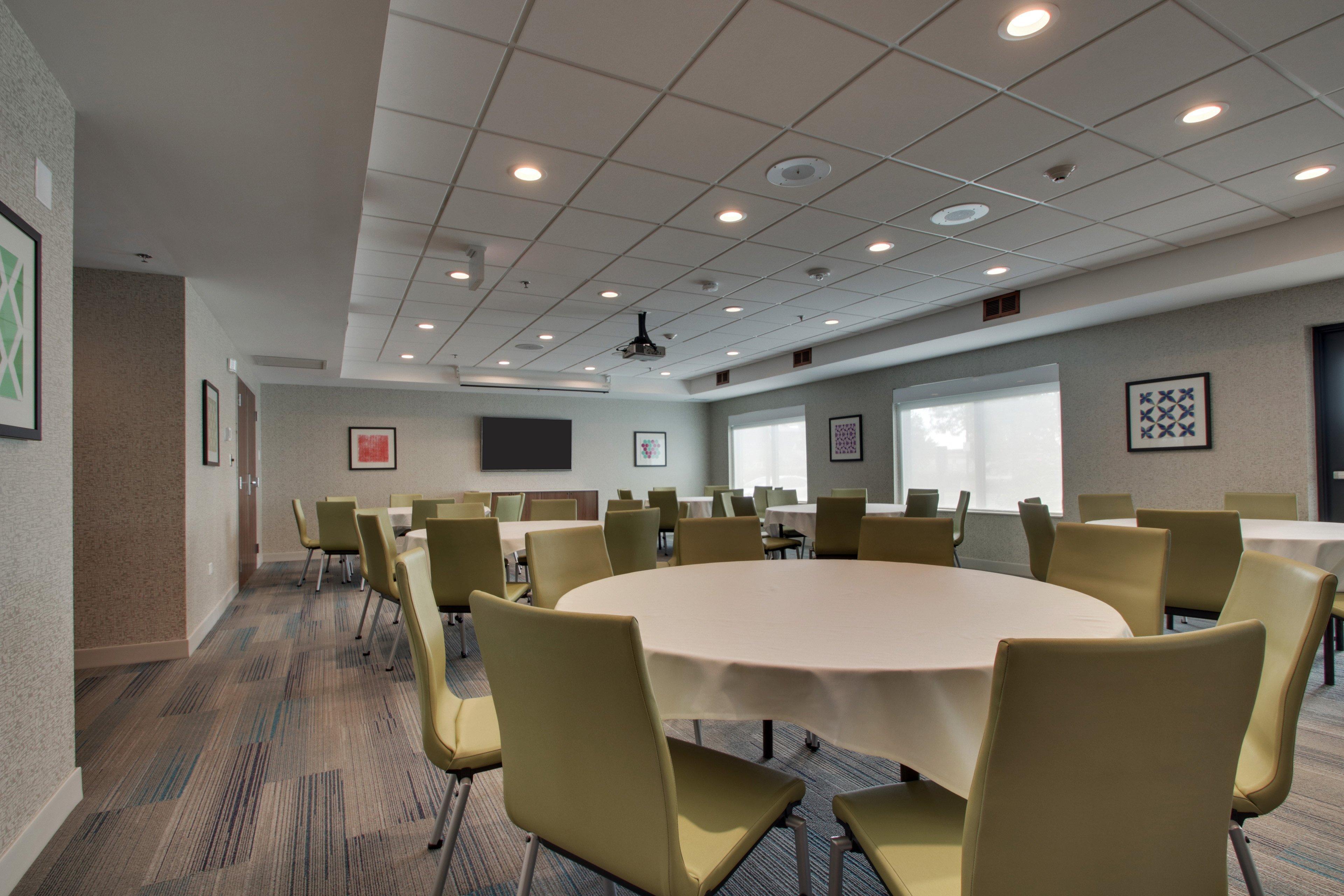 Holiday Inn Express & Suites Aurora - Naperville By Ihg Exterior foto